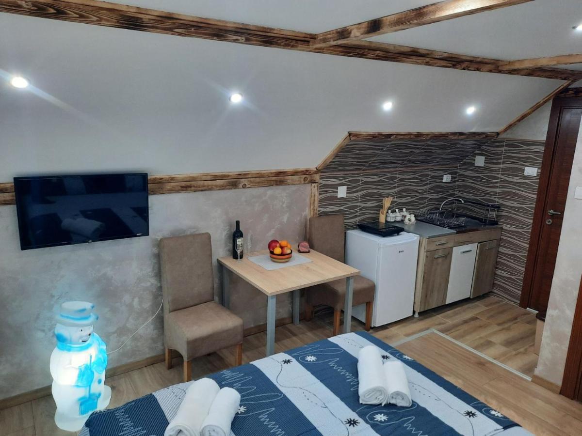 Apartmani Milosavljevic Divčibare מראה חיצוני תמונה